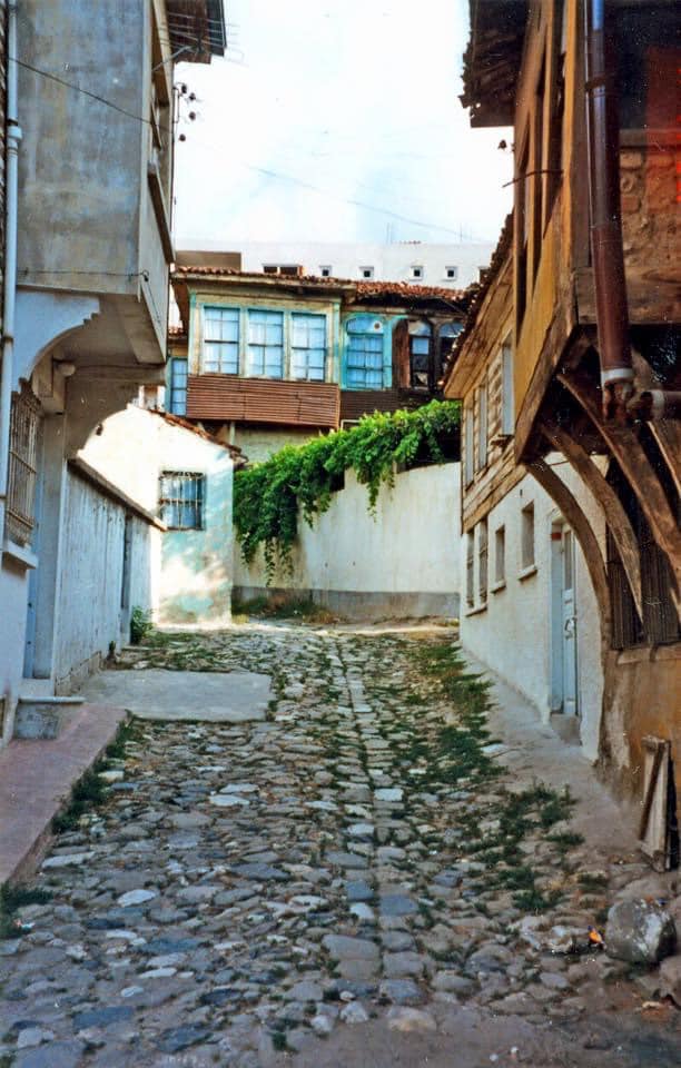 NOSTALJİK SOKAKLAR